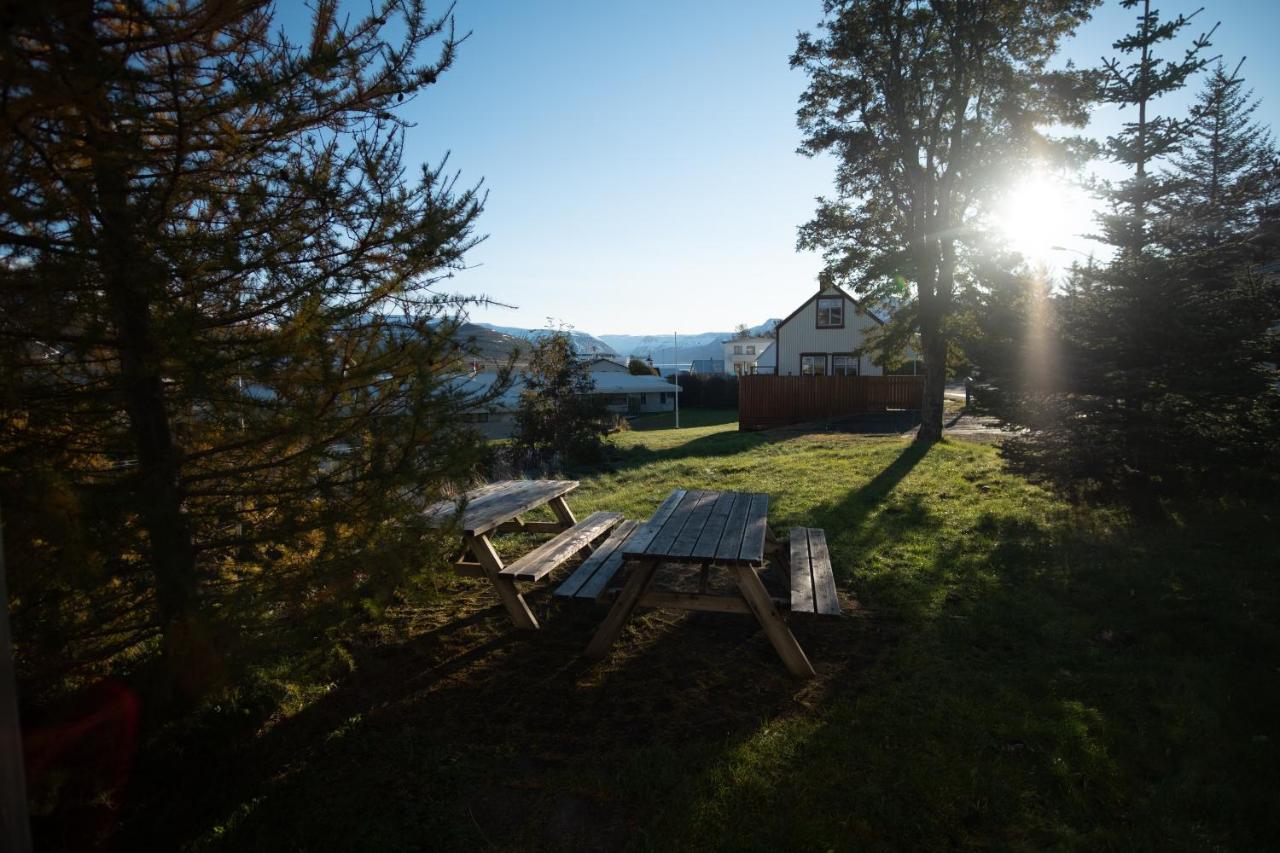 The Guesthouse By The Fjord Thingeyri Екстериор снимка